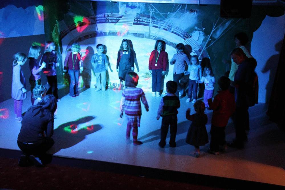 Smileys Kinderhotel Trebesing Kültér fotó