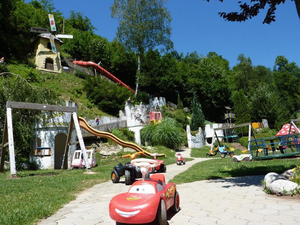 Smileys Kinderhotel Trebesing Kültér fotó